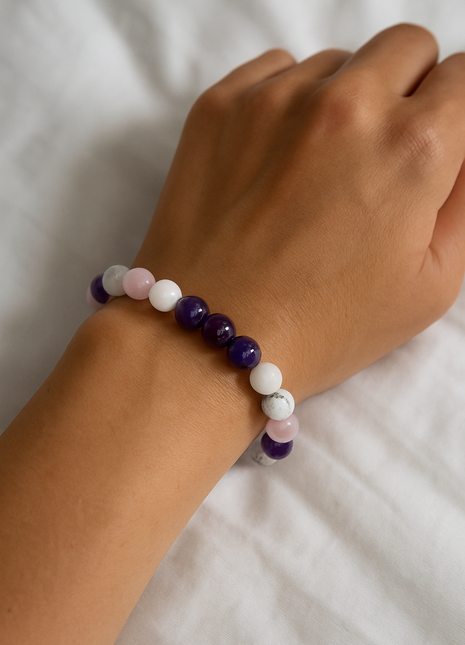 Bracelet en Cristal Rose ,blanc,violet-Douceur, équilibre émotionnel et sommeil